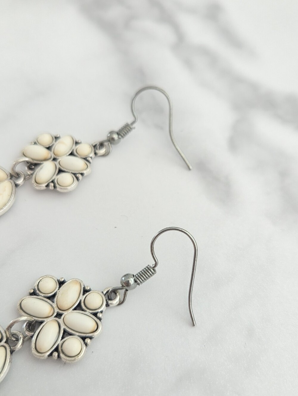 Paparazzi White Stone Chandelier Statement Earrings Silver Tone Boho - Picture 7 of 12